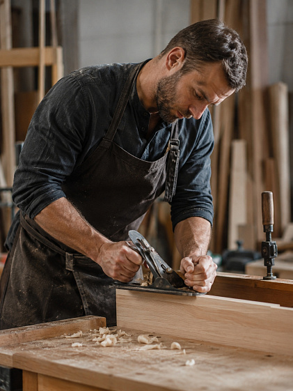 funny-girl-in-doctor-uniform